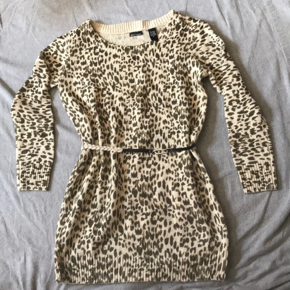 A Animal Print Sweater Dress 🔥